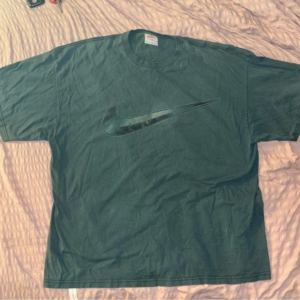 Vintage NIKE tee!